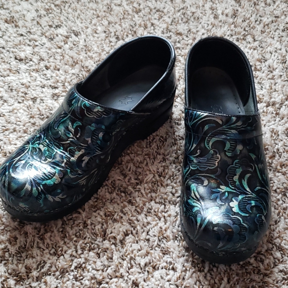 Dansko 38